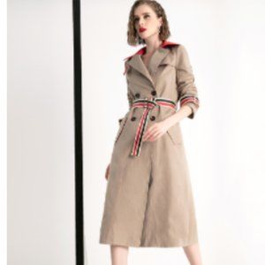 Mid-length temperament coat